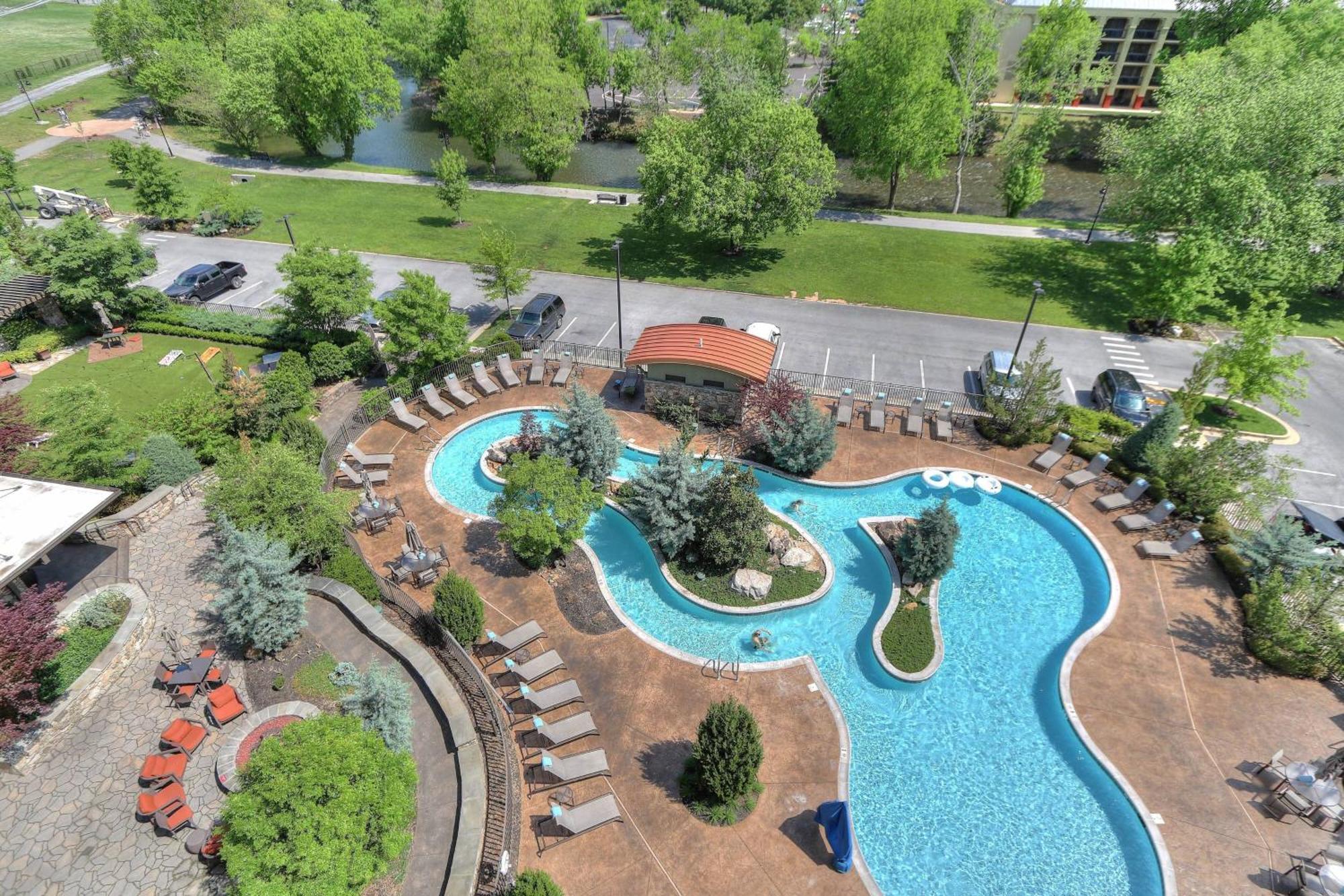 Courtyard By Marriott Pigeon Forge Hotel Exterior photo