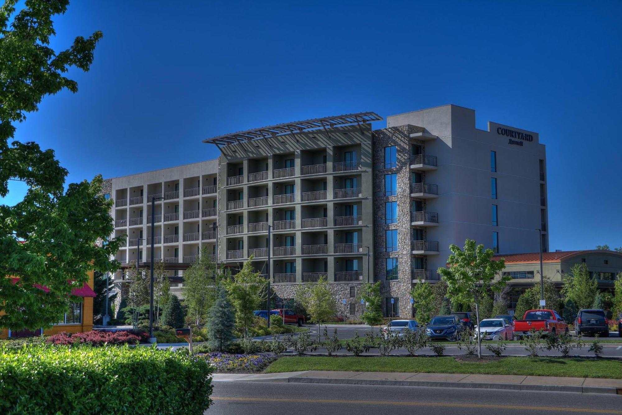 Courtyard By Marriott Pigeon Forge Hotel Exterior photo